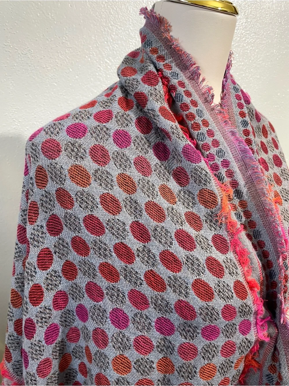 Mi Princena Ines NWT Gray Pink Polka Dot Woven Shawl Wrap Fringe Wool Scarf